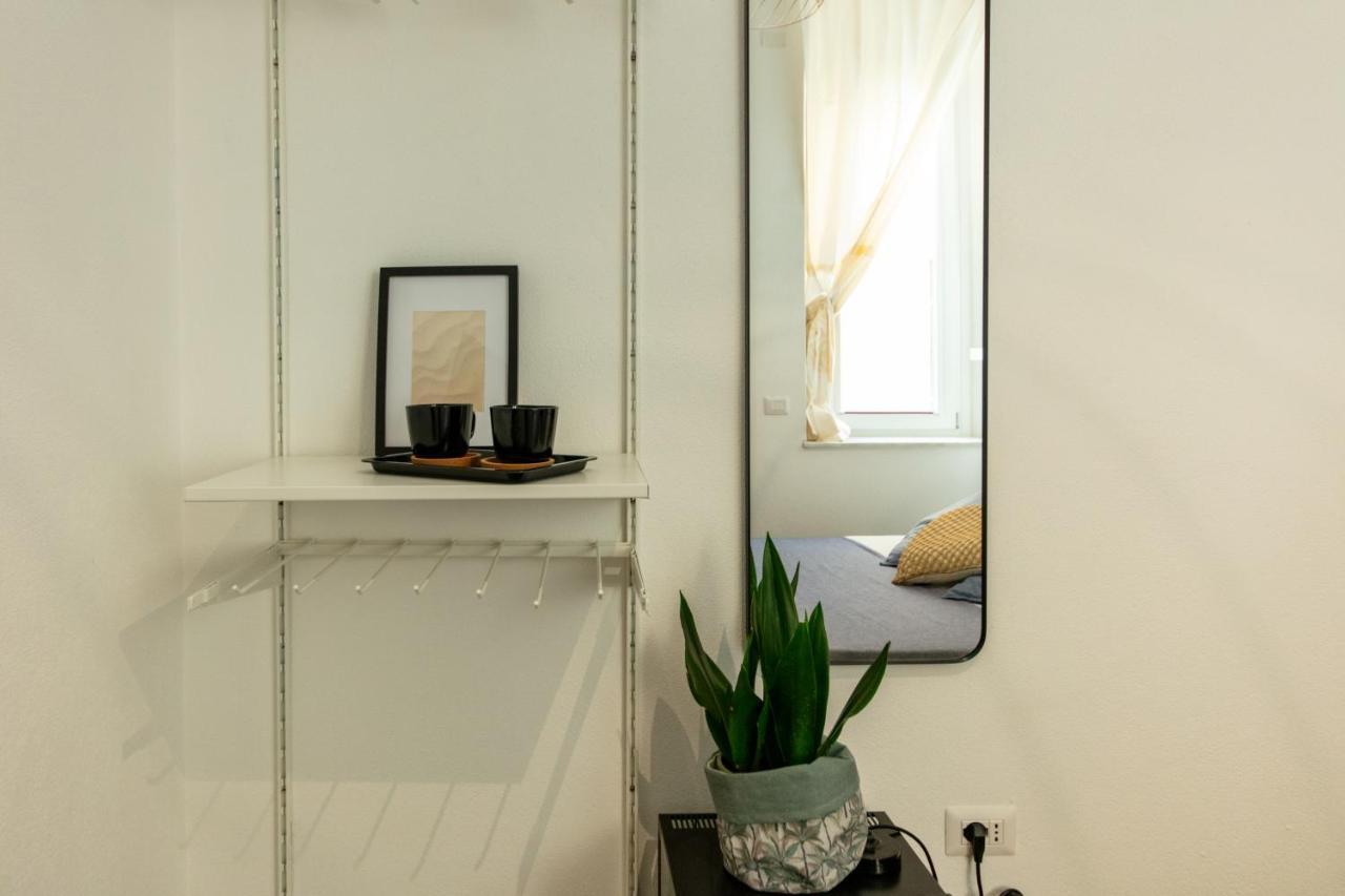 Lele'S Rooms Cagliari Dış mekan fotoğraf